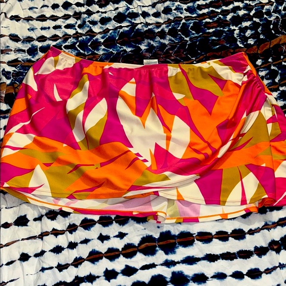 Colorful Pink/orange Swim Skirt coverup - Picture 1 of 4